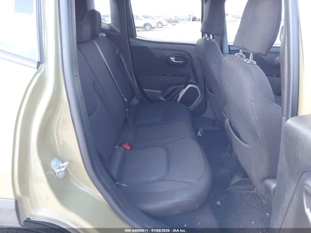 2015 Jeep Renegade Latitude მანქანა იყიდება აუქციონზე, vin: ZACCJBBT0FPB63201, აუქციონის ნომერი: 44088911