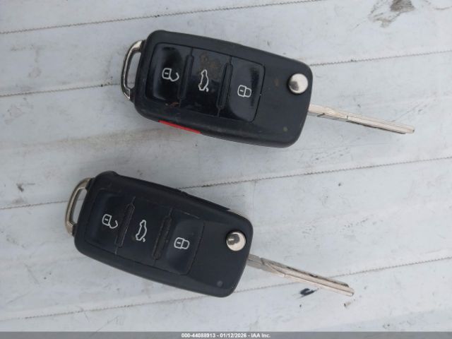 2013 VOLKSWAGEN PASSAT 1VWAH7A37DC093177 Photo 10