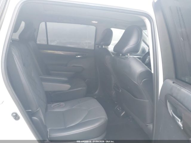2021 TOYOTA HIGHLANDER 5TDFZRAH5MS058116 Photo 7