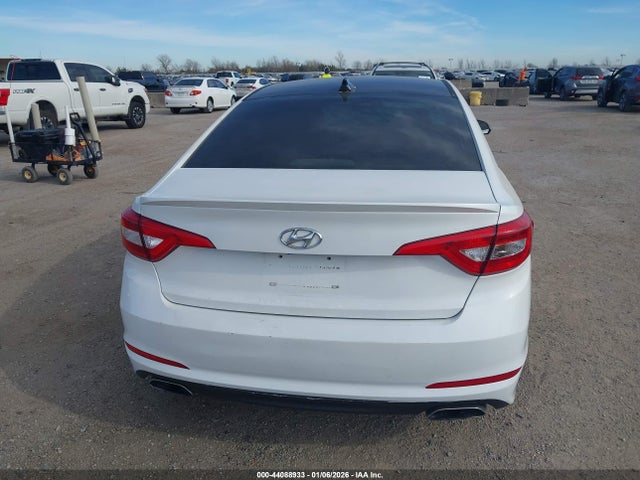 Hyundai Sonata Sport 2016 5NPE34AF7GH422142 Image 32