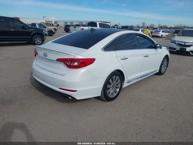 Hyundai Sonata Sport 2016 5NPE34AF7GH422142 Image 19