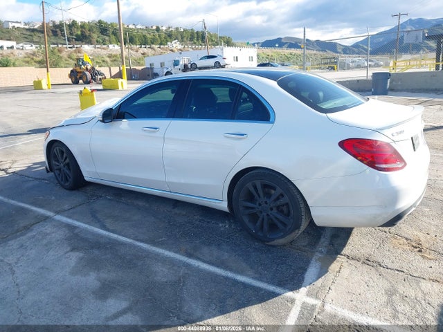 Mercedes-Benz C 300 2015 55SWF4JB2FU071516 Image 14