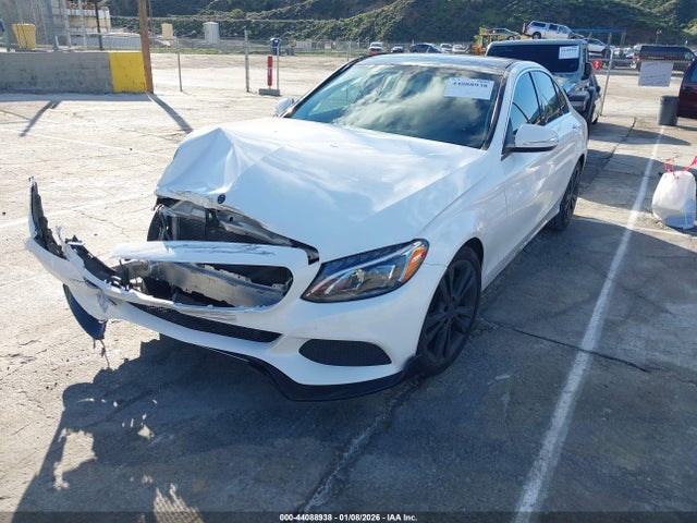 Mercedes-Benz C 300 2015 55SWF4JB2FU071516 Image 2