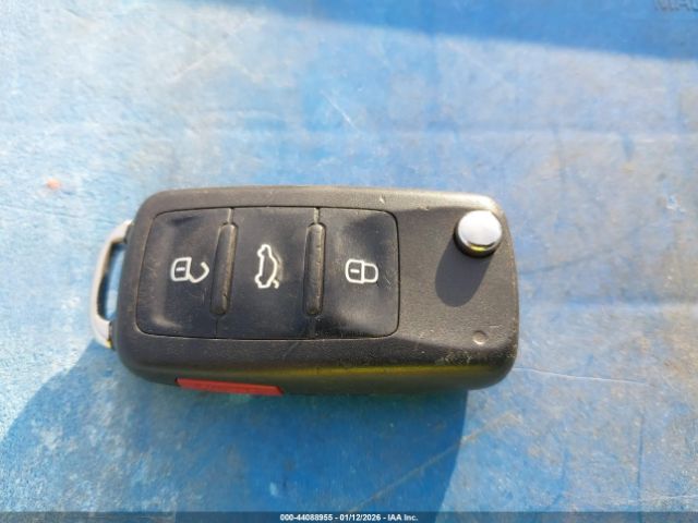 2017 VOLKSWAGEN PASSAT 1VWBT7A36HC011674 Photo 10