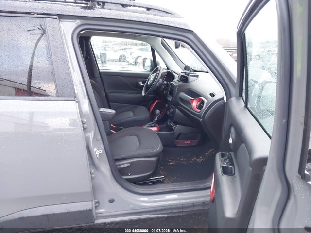 ZACNJBC14LPL73119 Jeep Renegade Trailhawk 4x4