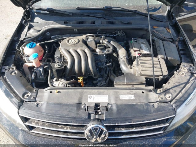 3VW2K7AJ9FM353133 Volkswagen Jetta 2.0l S