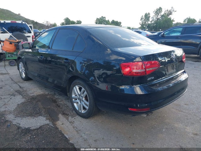 3VW2K7AJ9FM353133 Volkswagen Jetta 2.0l S