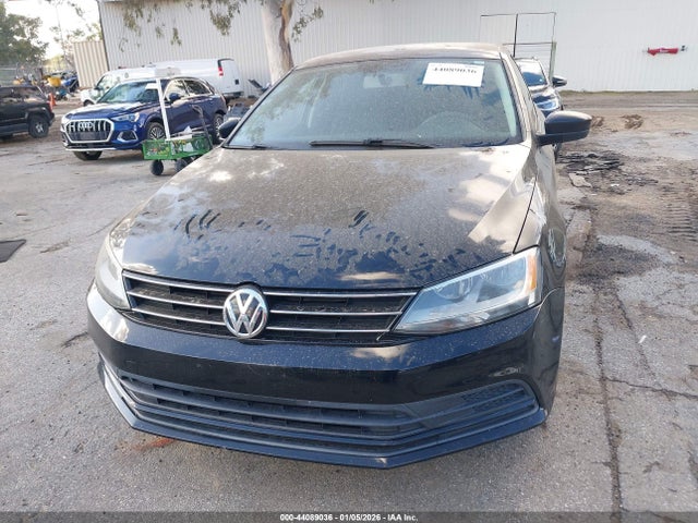 3VW2K7AJ9FM353133 Volkswagen Jetta 2.0l S