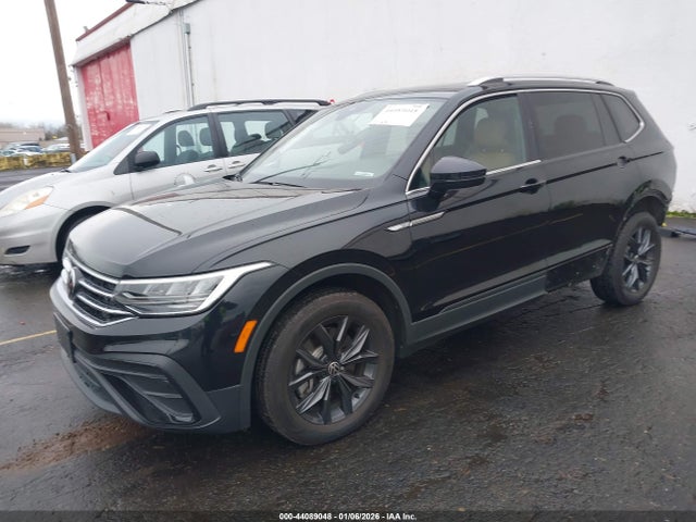 3VVMB7AX0RM087748 Volkswagen Tiguan 2.0t Se/2.0t Wolfsburg Edition