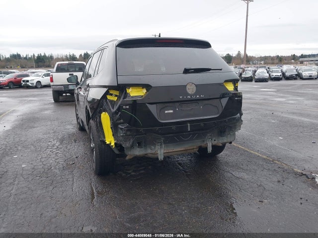 3VVMB7AX0RM087748 Volkswagen Tiguan 2.0t Se/2.0t Wolfsburg Edition