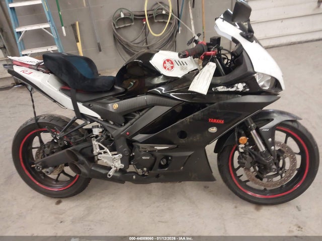 MH3RH18Y1MK007471 Yamaha Yzfr3 A