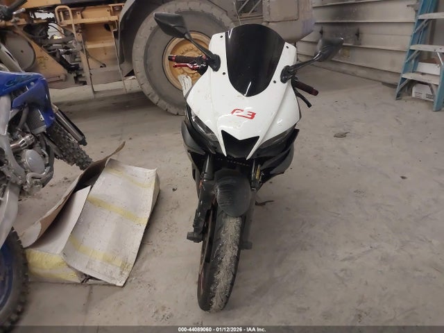 MH3RH18Y1MK007471 Yamaha Yzfr3 A