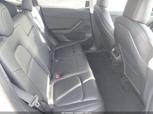 2021 TESLA MODEL Y 5YJYGDEE0MF203326 Photo 7