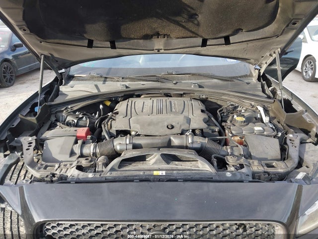 2017 JAGUAR F-PACE SADCK2BV9HA895543 Photo 9