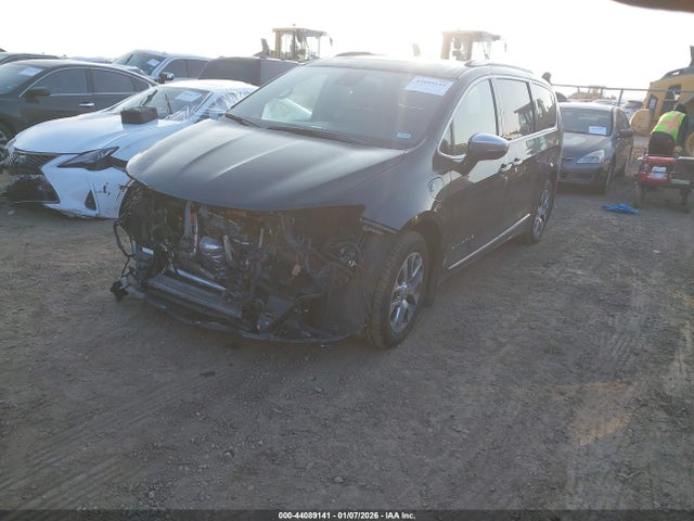 Продаж на аукціоні авто 2023 Chrysler Pacifica Hybrid Pinnacle, vin: 2C4RC1N76PR584608, номер лоту: 44089141