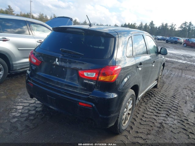 2011 MITSUBISHI RVR JA4AJ3AUXBZ608038 Photo 3