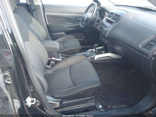 2011 MITSUBISHI RVR JA4AJ3AUXBZ608038 Photo 4