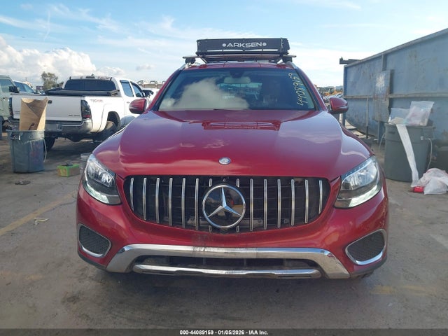 Продаж на аукціоні авто 2016 Mercedes-benz Glc 300, vin: WDC0G4JB1GF098606, номер лоту: 44089159