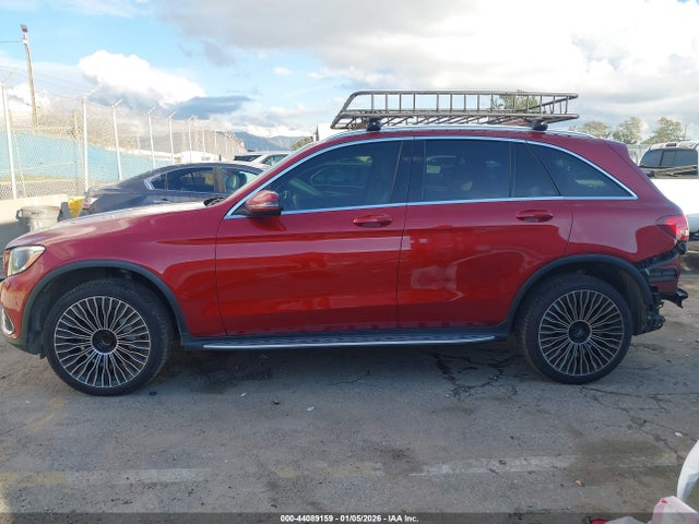 Продаж на аукціоні авто 2016 Mercedes-benz Glc 300, vin: WDC0G4JB1GF098606, номер лоту: 44089159