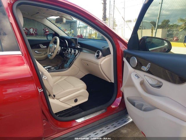 Продаж на аукціоні авто 2016 Mercedes-benz Glc 300, vin: WDC0G4JB1GF098606, номер лоту: 44089159