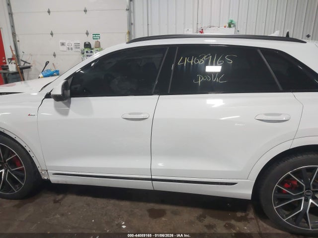 44089165 :رقم المزاد ، WA1FVAF1XMD036644 vin ، 2021 Audi Q8 Prestige 55 Tfsi Quattro Tiptronic مزاد بيع