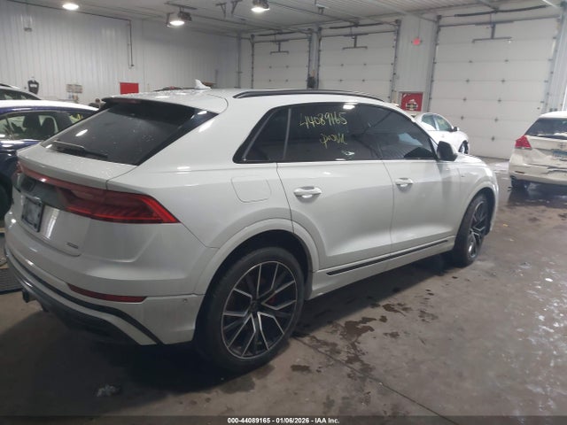 44089165 :رقم المزاد ، WA1FVAF1XMD036644 vin ، 2021 Audi Q8 Prestige 55 Tfsi Quattro Tiptronic مزاد بيع