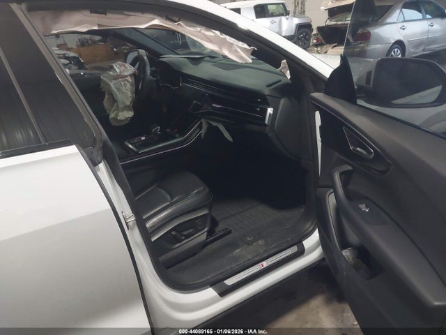 44089165 :رقم المزاد ، WA1FVAF1XMD036644 vin ، 2021 Audi Q8 Prestige 55 Tfsi Quattro Tiptronic مزاد بيع