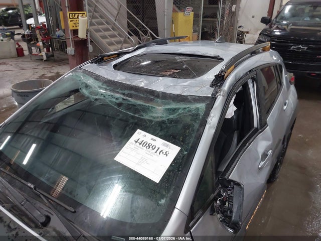 4S4GUHU66R3831705 Subaru Crosstrek Wilderness