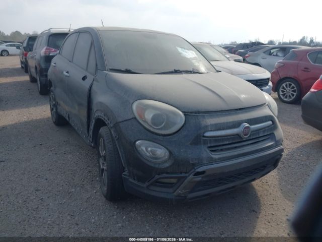 2016 FIAT 500X ZFBCFYCT0GP333333