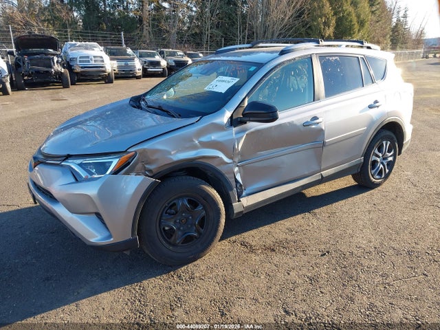 2017 TOYOTA RAV4 2T3BFREV5HW643029 Photo 1