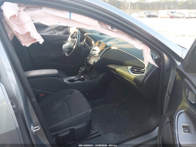 1G1ZG5ST6RF160524 Chevrolet Malibu Fwd Rs