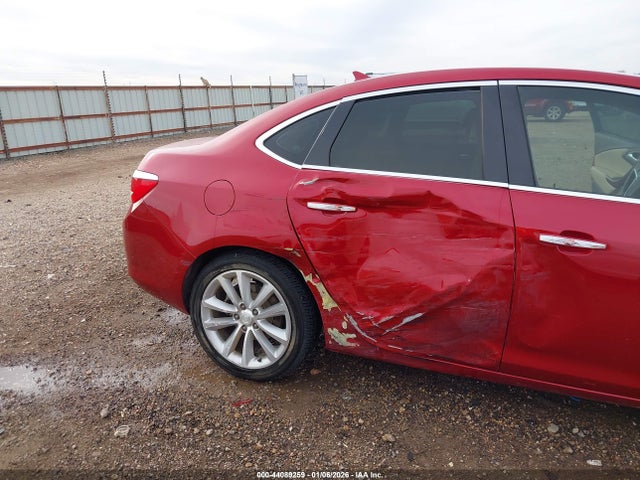 Продажа на аукционе авто 2014 Buick Verano, vin: 1G4PP5SK4E4228827, номер лота: 44089259