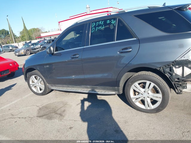 Mercedes-Benz ML 350 2015 4JGDA5JB3FA522647 Image 14