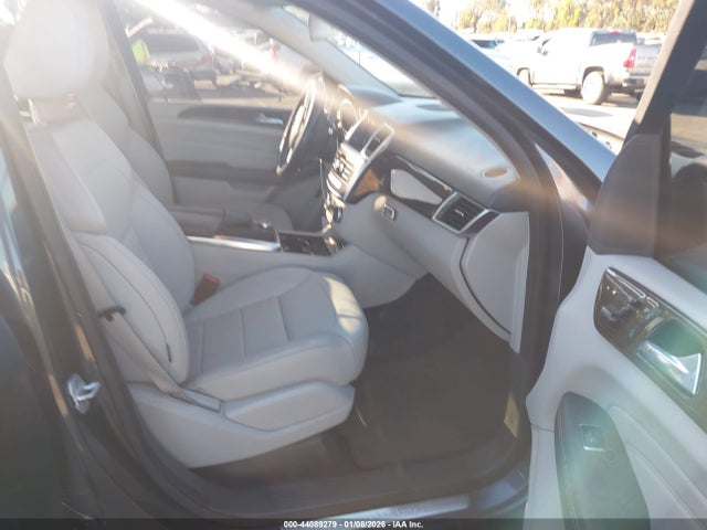 Mercedes-Benz ML 350 2015 4JGDA5JB3FA522647 Image 5