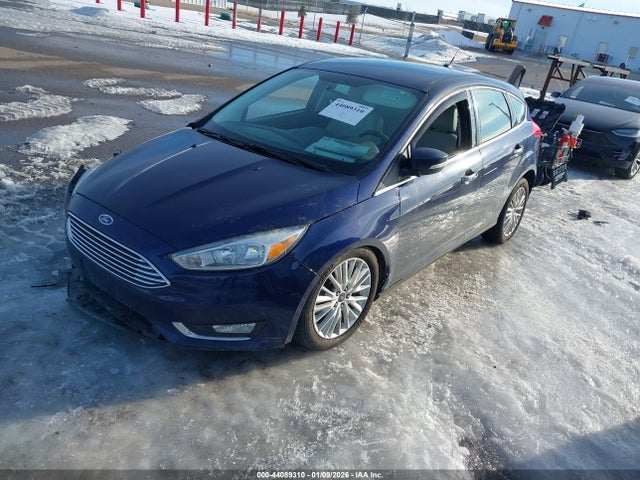 Ford Focus Titanium 2016 1FADP3N20GL256274 Image 2