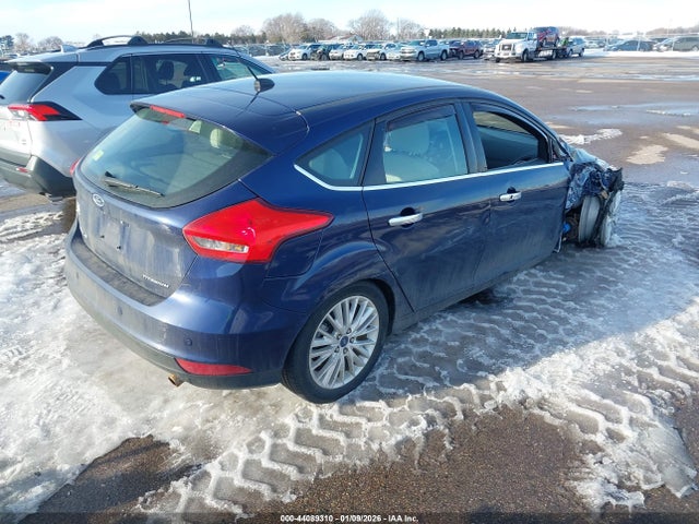 Ford Focus Titanium 2016 1FADP3N20GL256274 Image 4