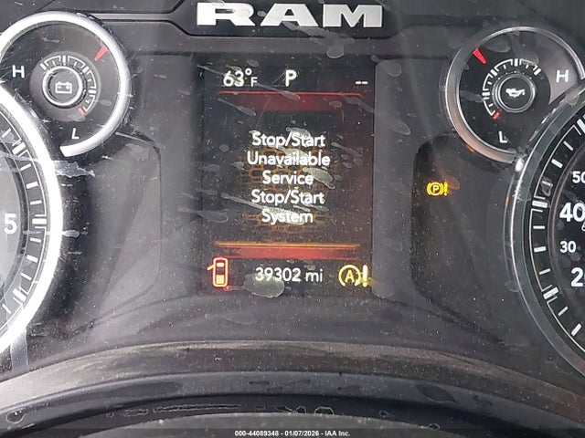 1C6RREBG5RN179244 RAM 1500 Big Horn 4x2 6&#039;4 Box