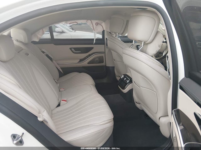 44089386 :رقم المزاد ، W1K6G6DB5PA189596 vin ، 2023 Mercedes-benz S 500 4matic مزاد بيع