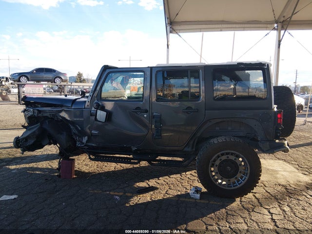 1C4BJWDG8JL811691 Jeep Wrangler Jk Unlimited Freedom Edition 4x4