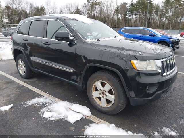 2011 JEEP GRAND CHEROKEE 1J4RR4GG0BC584421