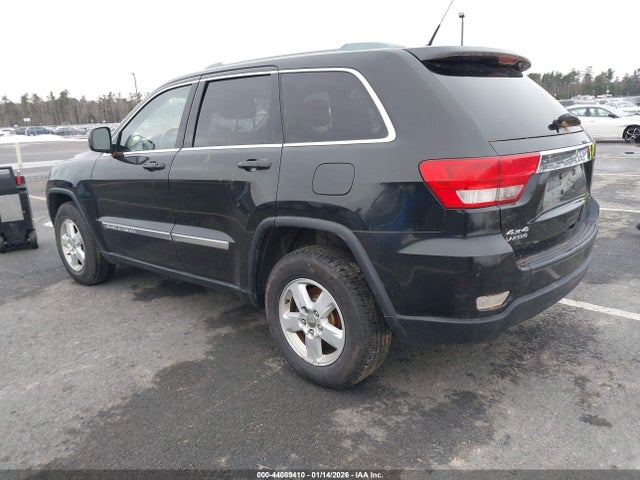 2011 JEEP GRAND CHEROKEE 1J4RR4GG0BC584421 Photo 2