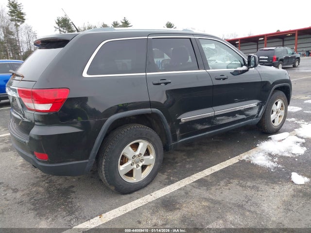 2011 JEEP GRAND CHEROKEE 1J4RR4GG0BC584421 Photo 3