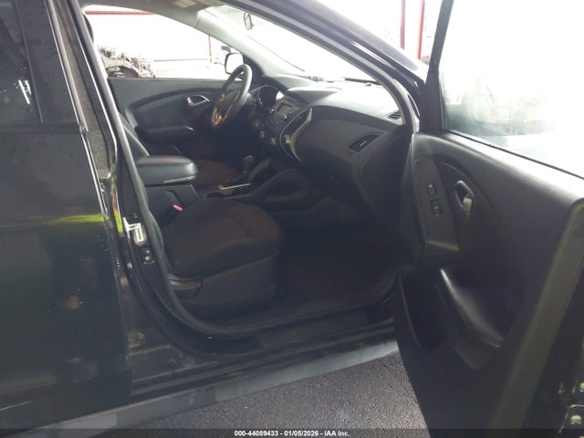 KM8JTCAF9EU865318 Hyundai TUCSON GLS