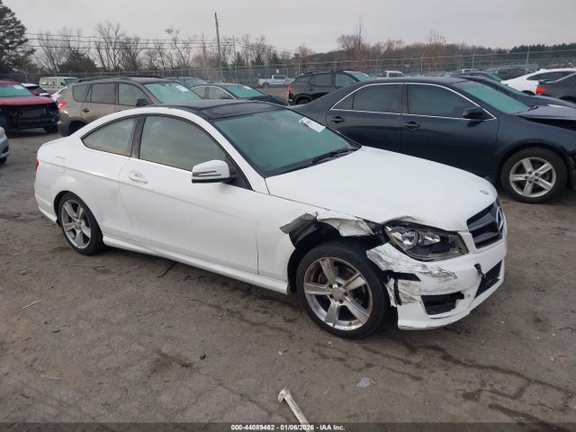 Aukcja sprzedaży 2014 Mercedes-benz C 250, vin: WDDGJ4HB2EG295406, numer aukcji: 44089462