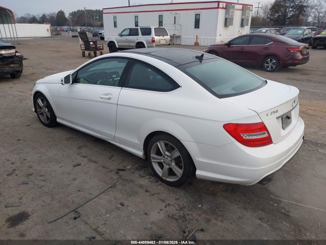 Aukcja sprzedaży 2014 Mercedes-benz C 250, vin: WDDGJ4HB2EG295406, numer aukcji: 44089462
