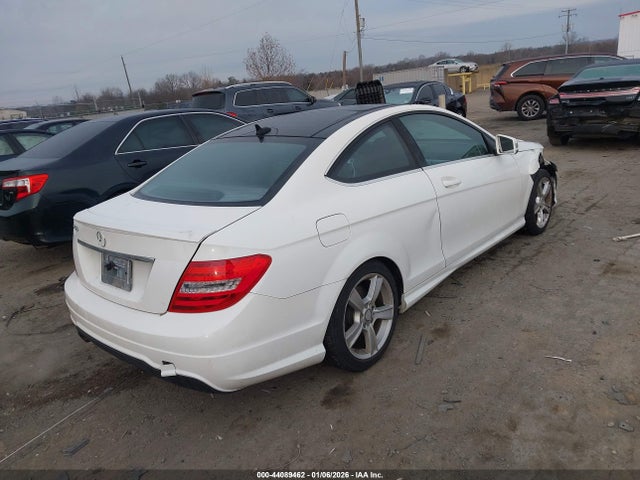 Aukcja sprzedaży 2014 Mercedes-benz C 250, vin: WDDGJ4HB2EG295406, numer aukcji: 44089462
