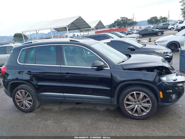 Volkswagen TIGUAN SE 2016 WVGAV7AX1GW577505 Image 12