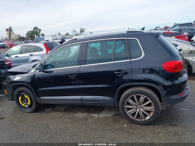 Volkswagen TIGUAN SE 2016 WVGAV7AX1GW577505 Image 13