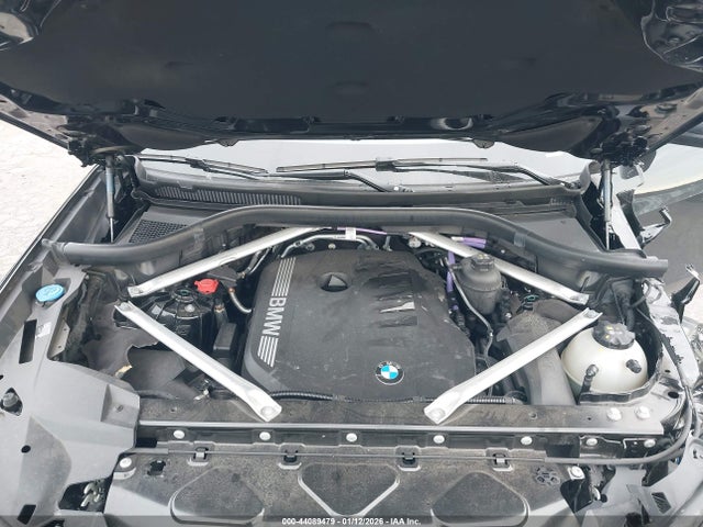 2024 BMW X7 5UX23EM08R9U67598 Photo 9