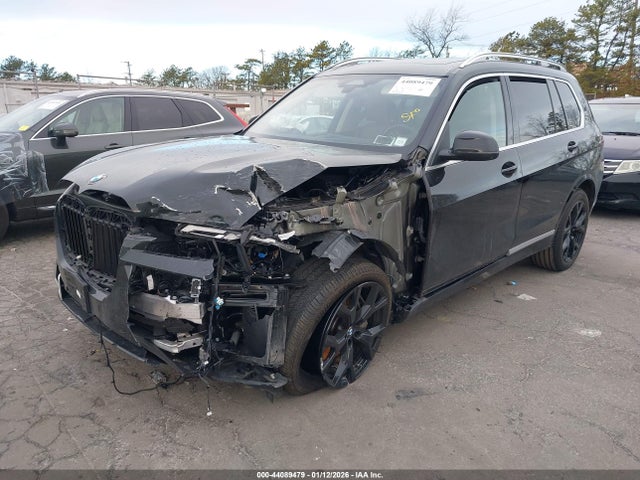 2024 BMW X7 5UX23EM08R9U67598 Photo 1